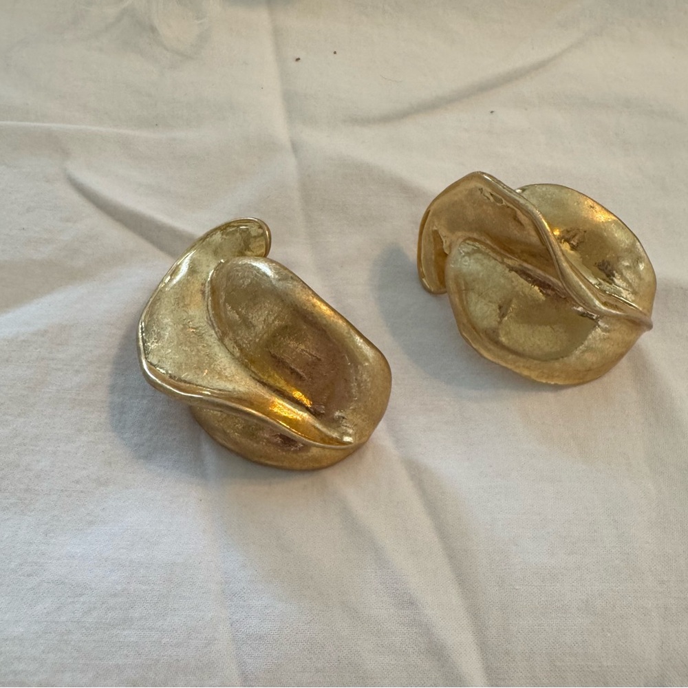 Gold Twisted Earrings